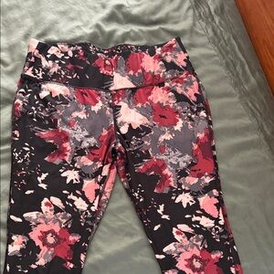 Plus size LIVI Active Leggings